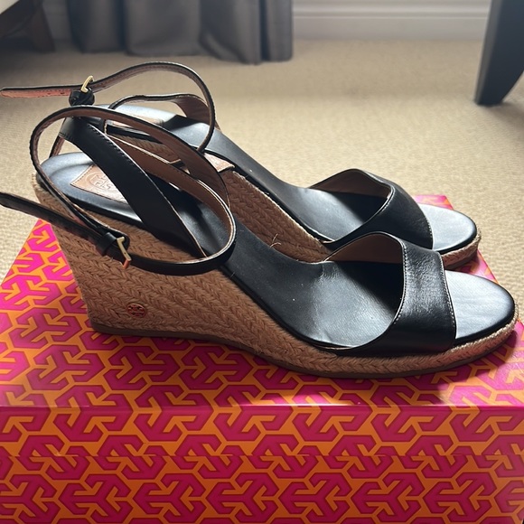 Tory Burch Landon Wedge Espadrille Nappa Leather - Picture 2 of 9